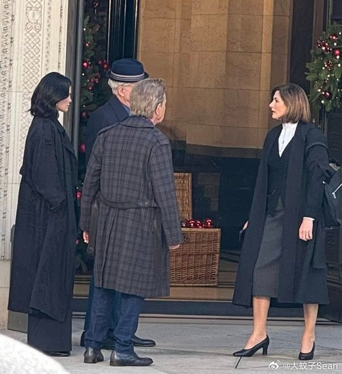 SelenaGomez 赛琳娜戈麦斯和Steve Martin、Martin s