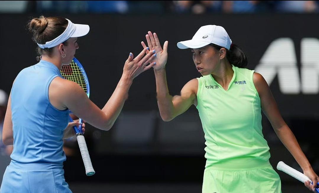 张帅组合2026澳网女双冠军计划没变，帅姐夺冠 