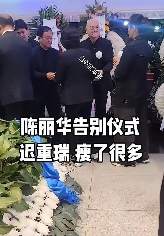 一盒山竹引发家庭大战，这婆婆偏心偏得离谱。

大儿子每月给2000生活费，婆婆转