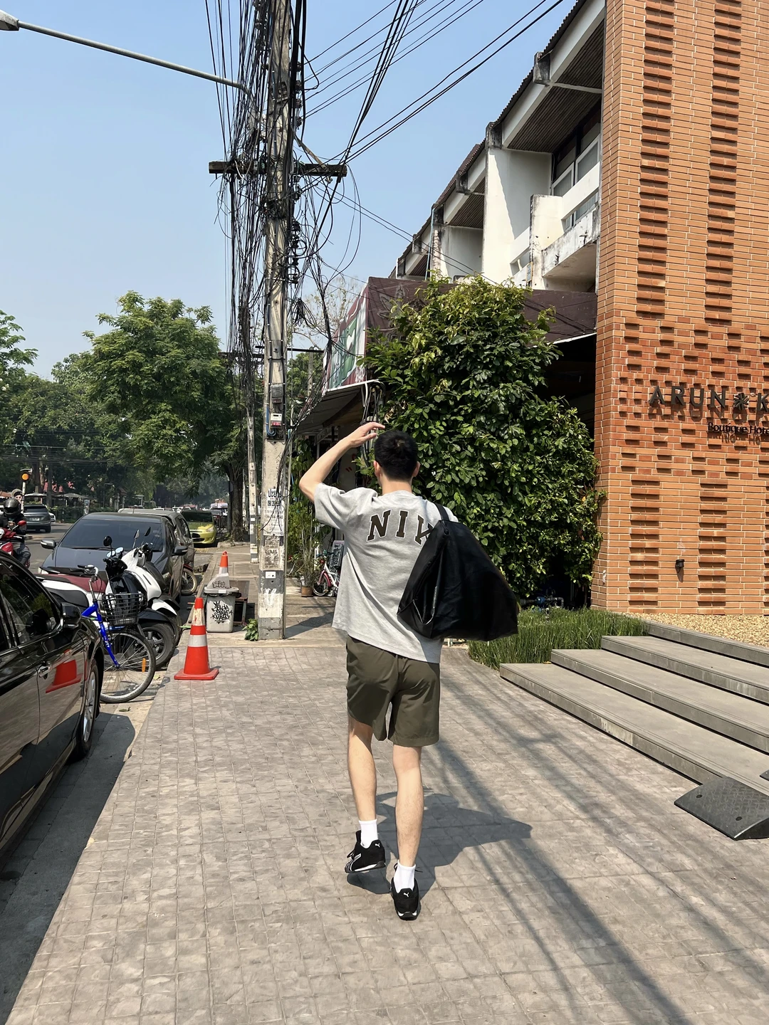 清迈的太阳太热烈了