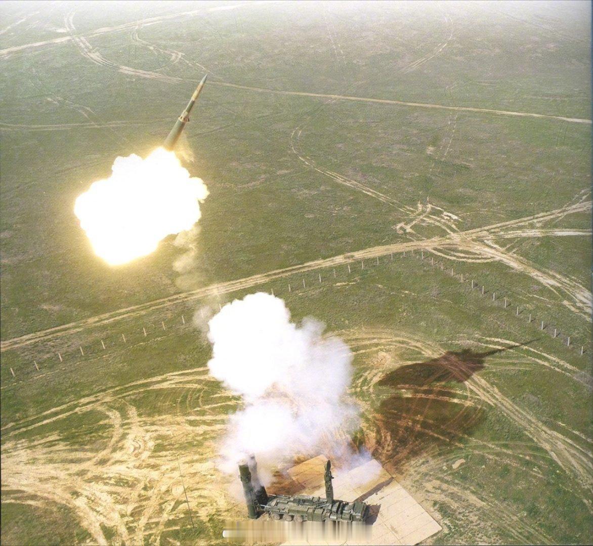 S-500“Abakan”发射51P6E2发射的照片 