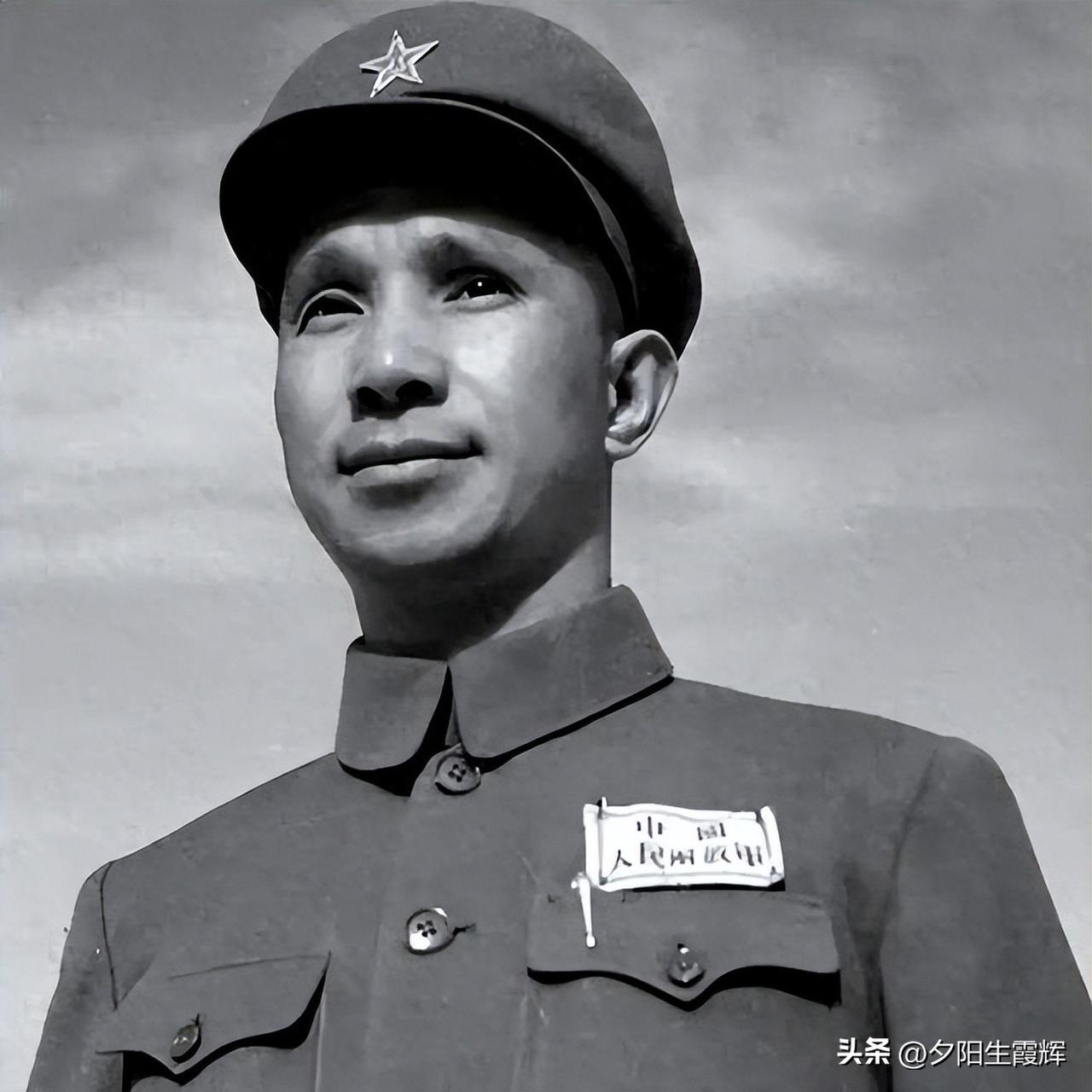 粟裕两次被质疑。
第一次，济南战役，许世友质疑攻城打援“兵力分配”问题，结果，攻