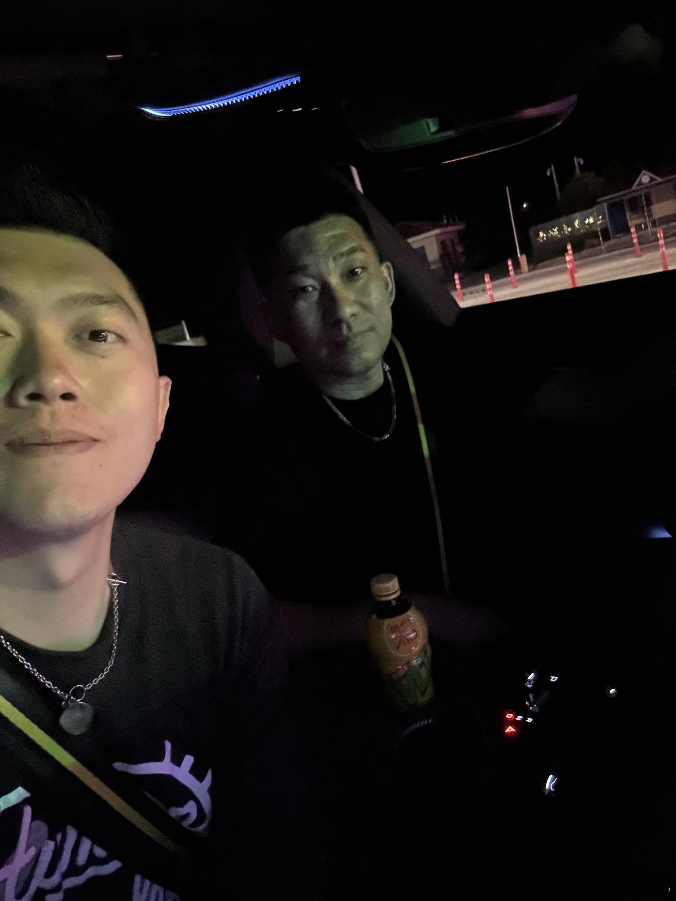 和一起拍了期节目[doge] 张家口晚上只有15度！有点凉  ​​​