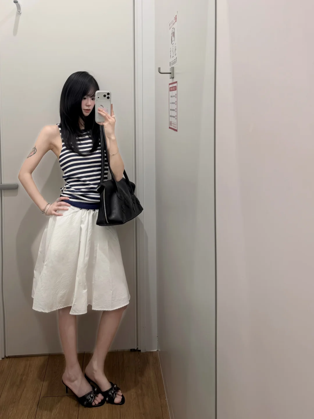 优衣库夏日韩女松弛感🥹简单干净白色好温柔