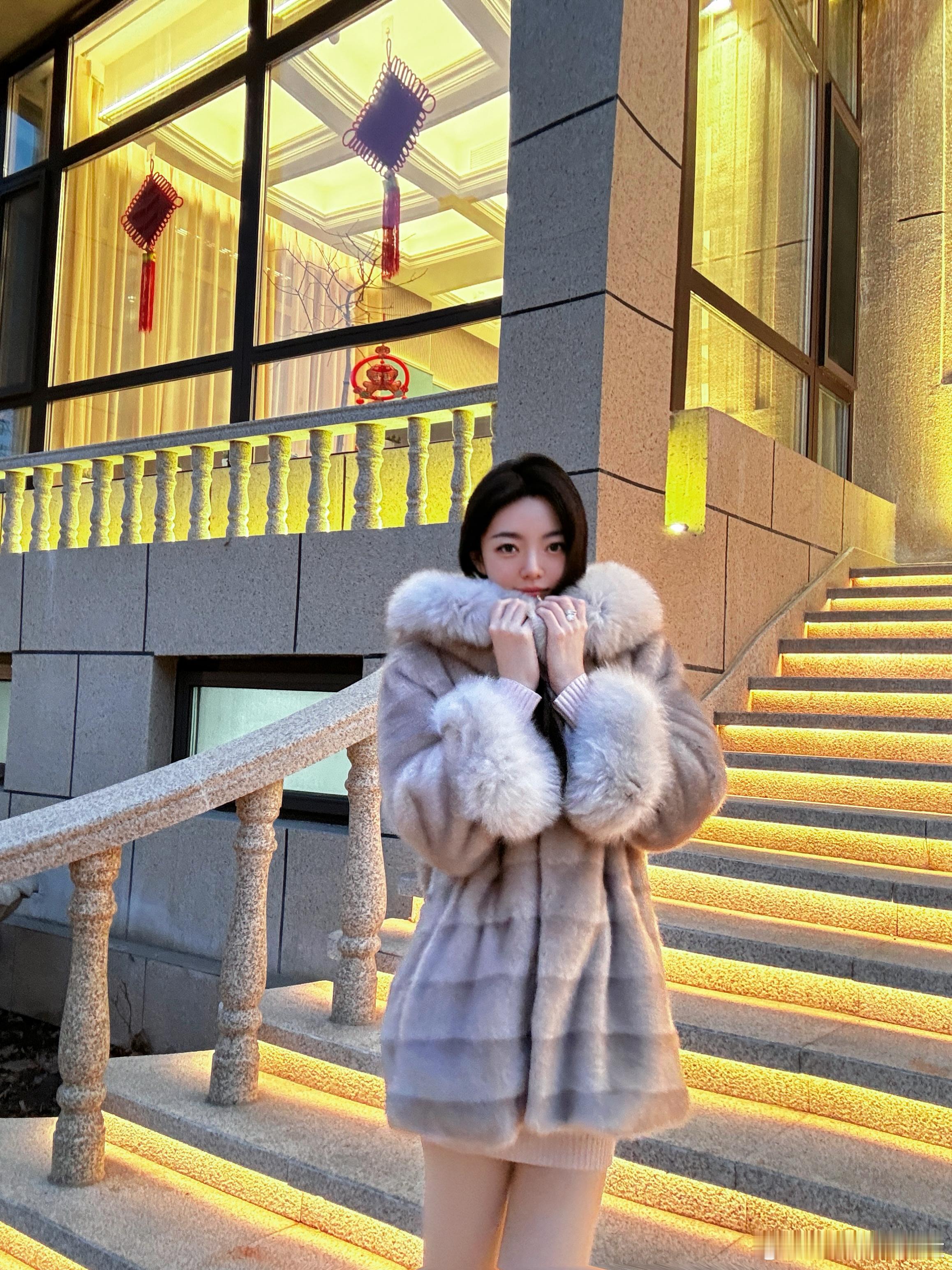 迟来的新年快乐🎉今天是初五#初五财神遇到情人节# 我的crush是cash🧧