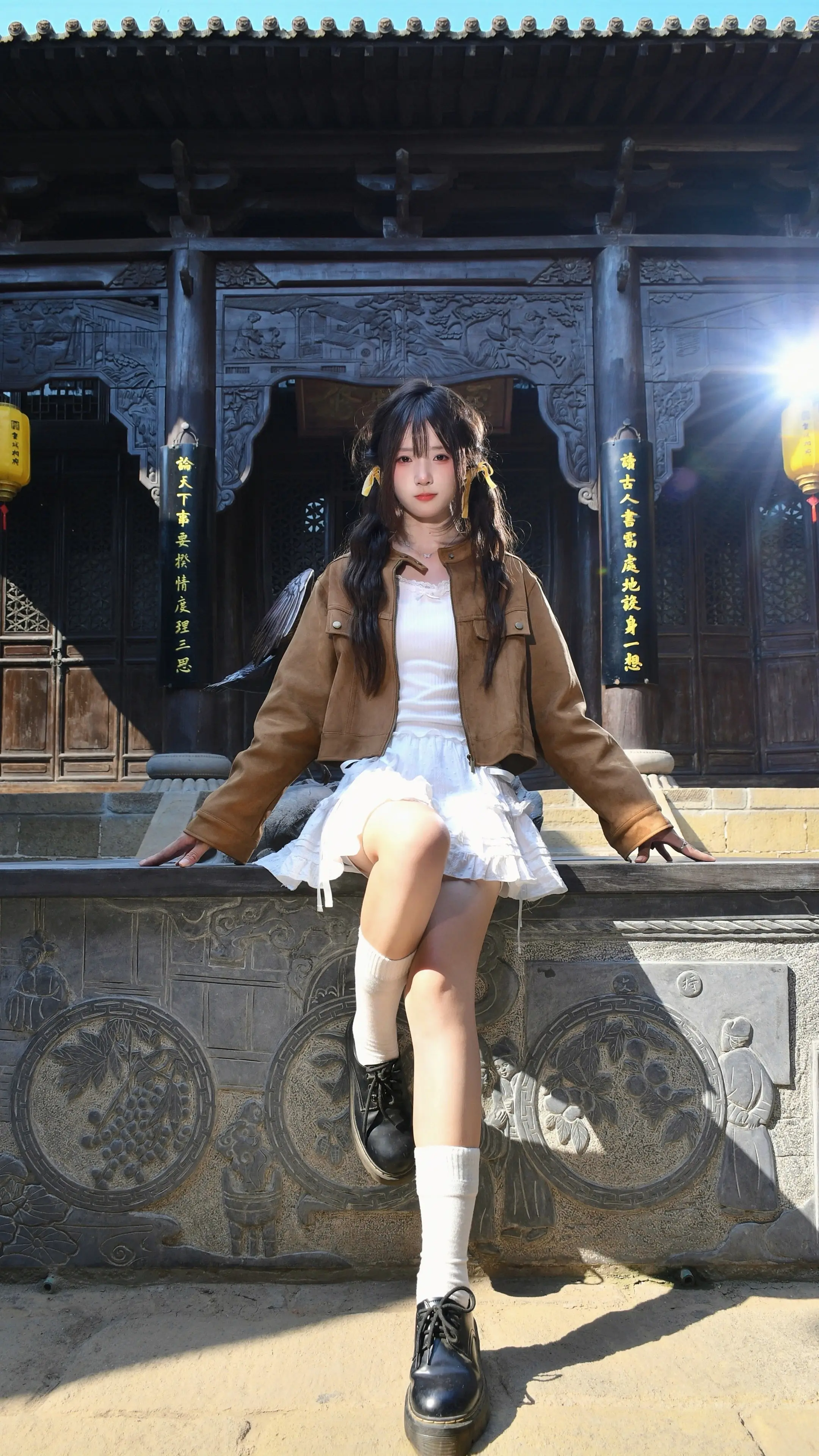 撼无穷 人生长恨水长东