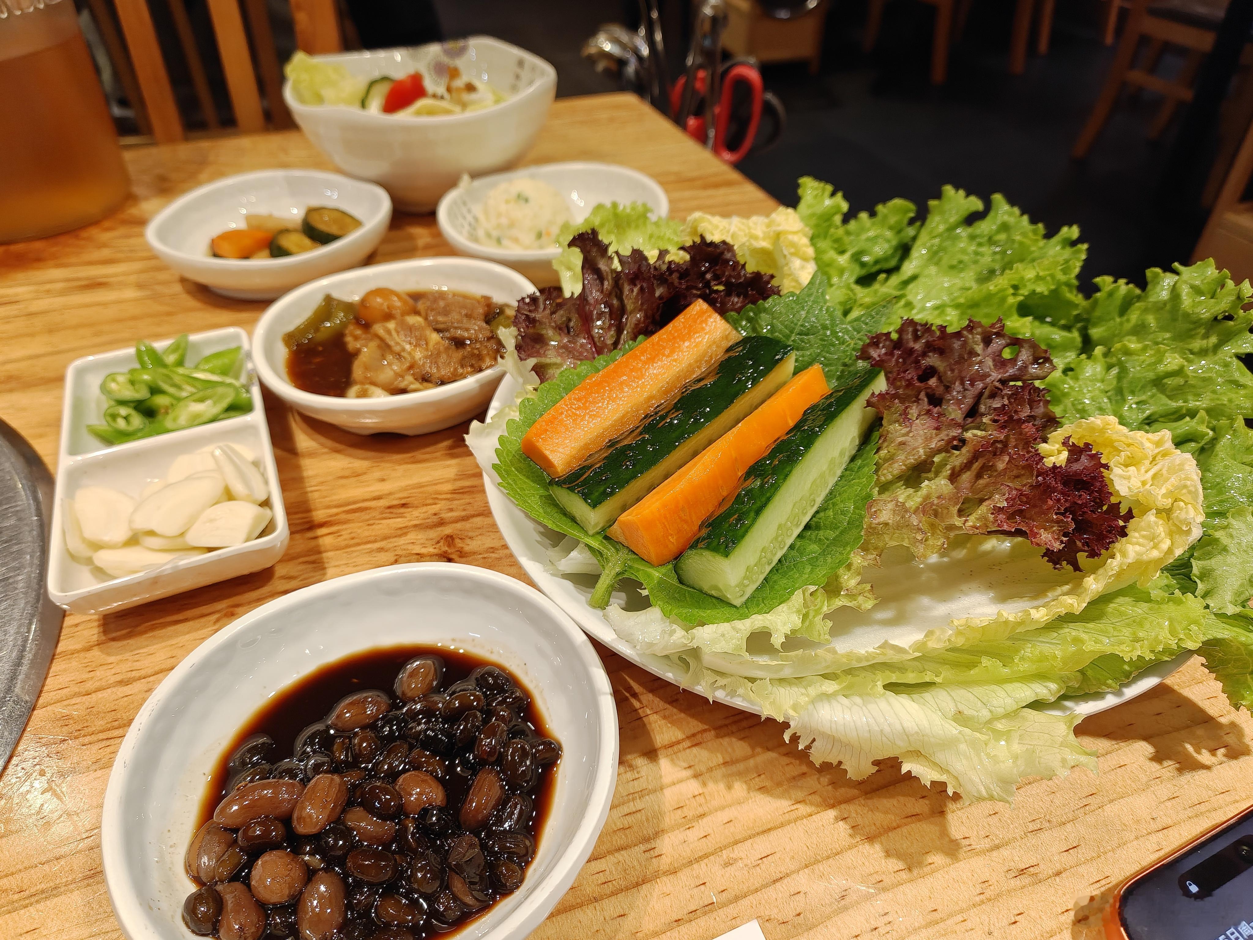 苏州搞个东北饭吃吃苏州菜有点甜不太适合东北体质 苏州·金鸡湖
