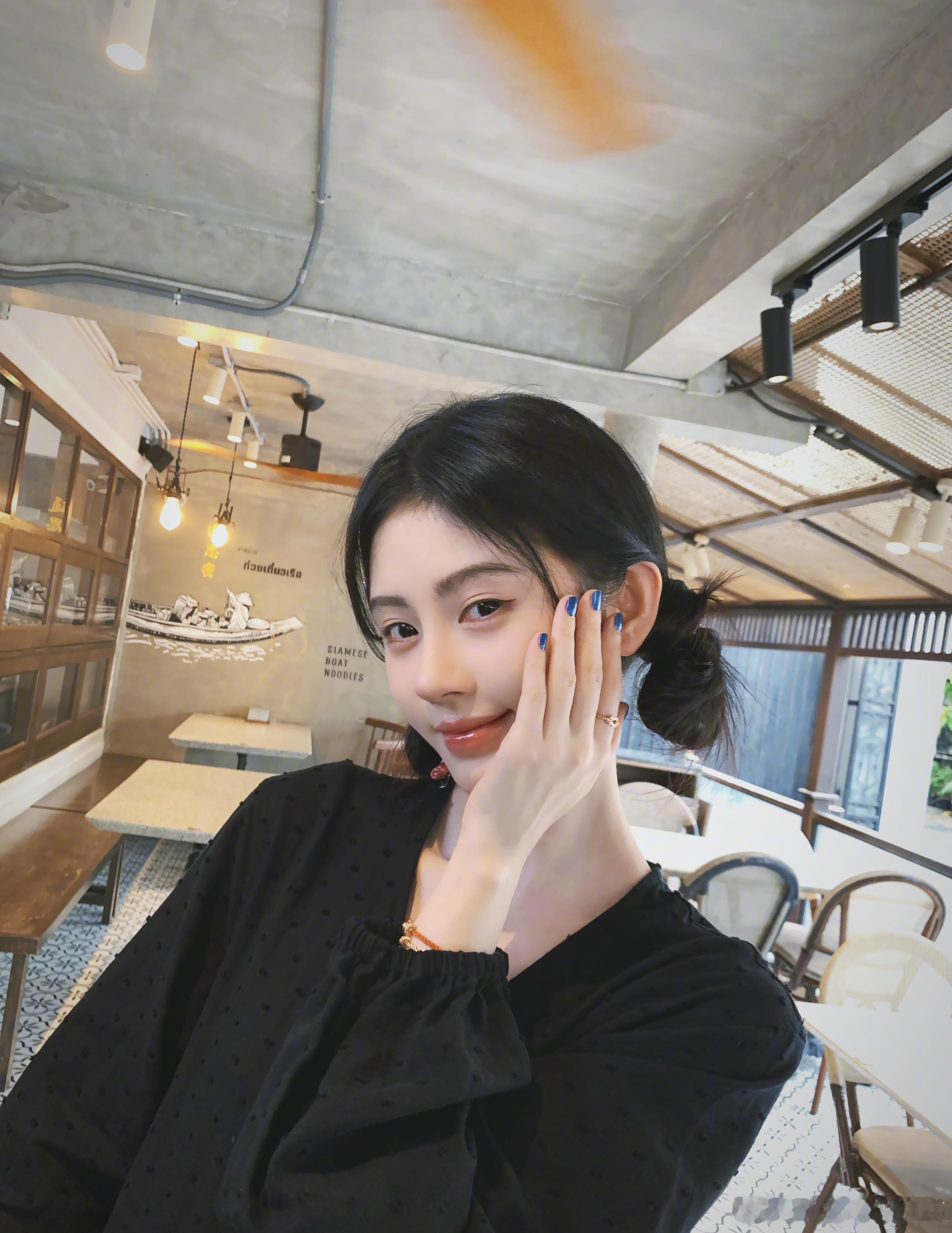 jjy鞠婧祎万花世界戏份超700场jjy万花世界原主换了一个人演    夏天有晚