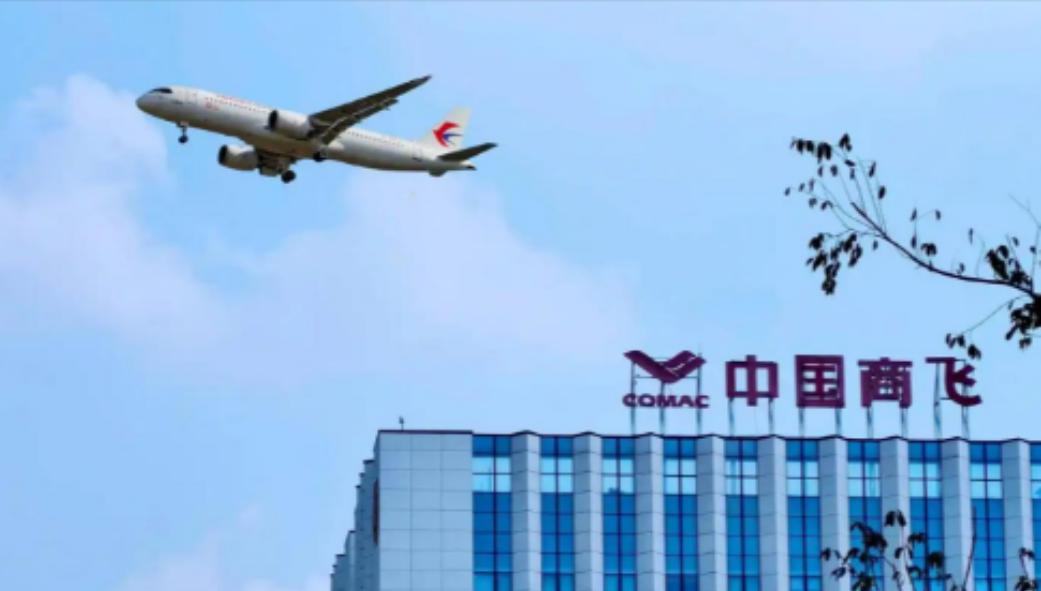 中国为了欧美适航证一忍再忍，在不断的受到刁难后，对欧美开启硬刚模式。首先巩固国内