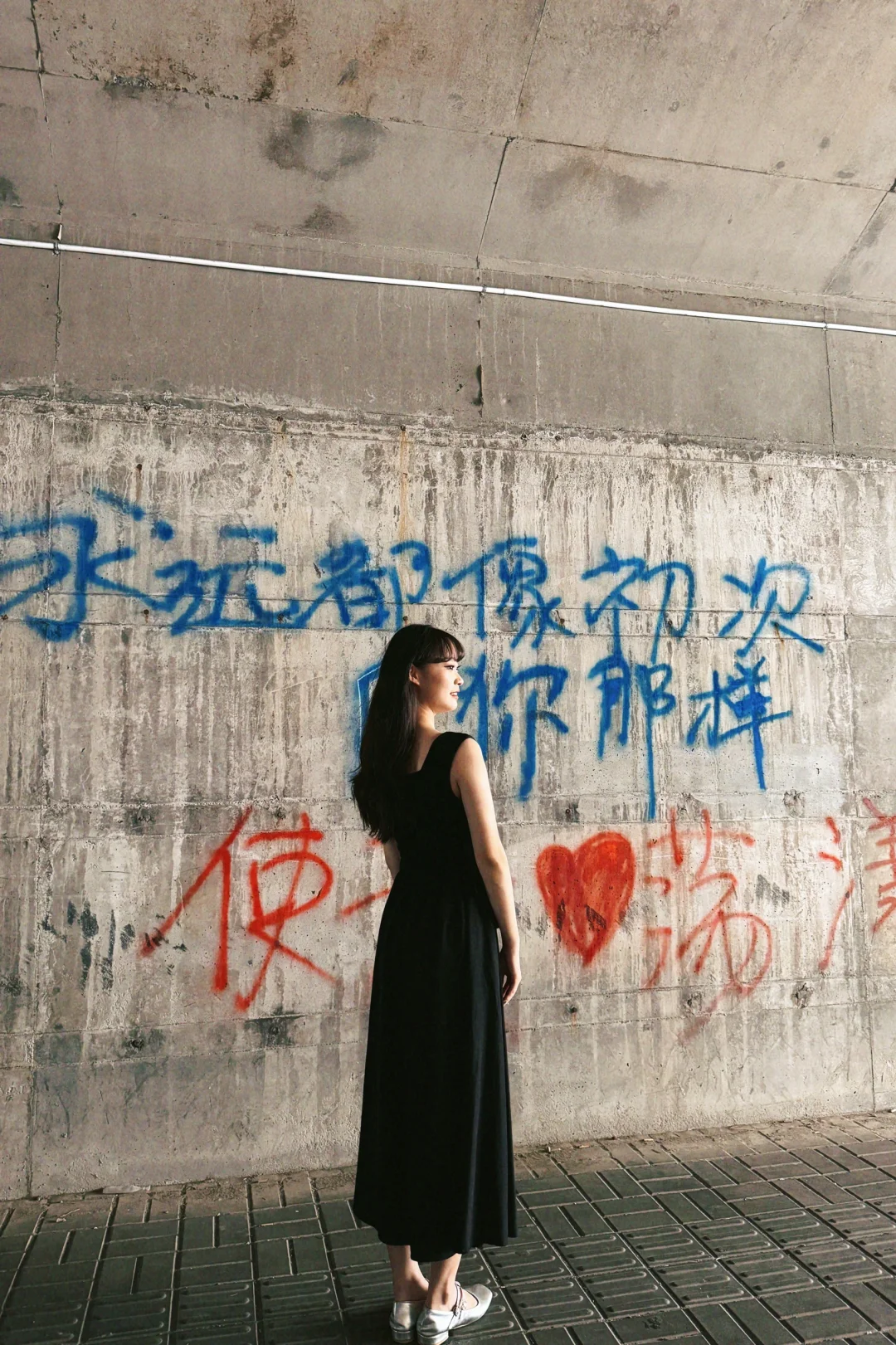 太原 | 拍上赵雷涂鸦墙了