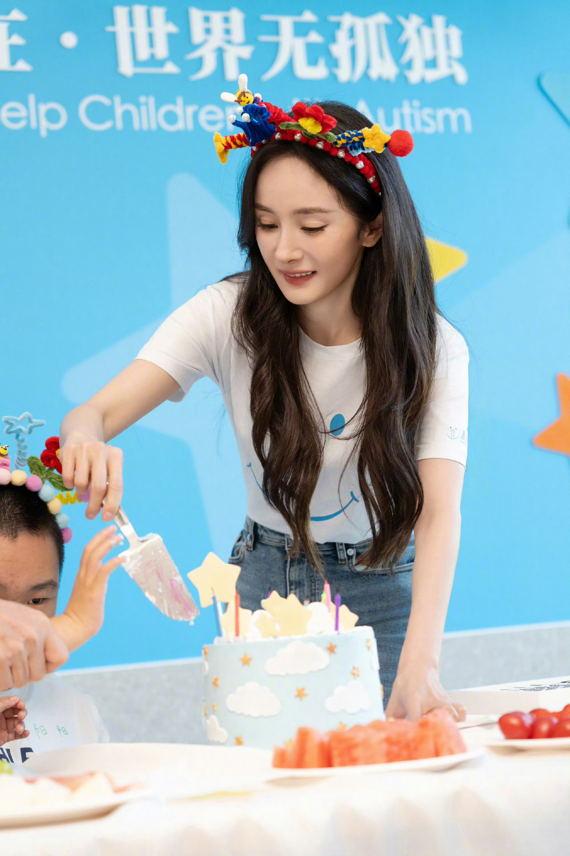 幂姐温柔又善良[心]生日快乐！🎂许馨文晒合照祝杨幂生日快乐杨幂[超话] ​​​