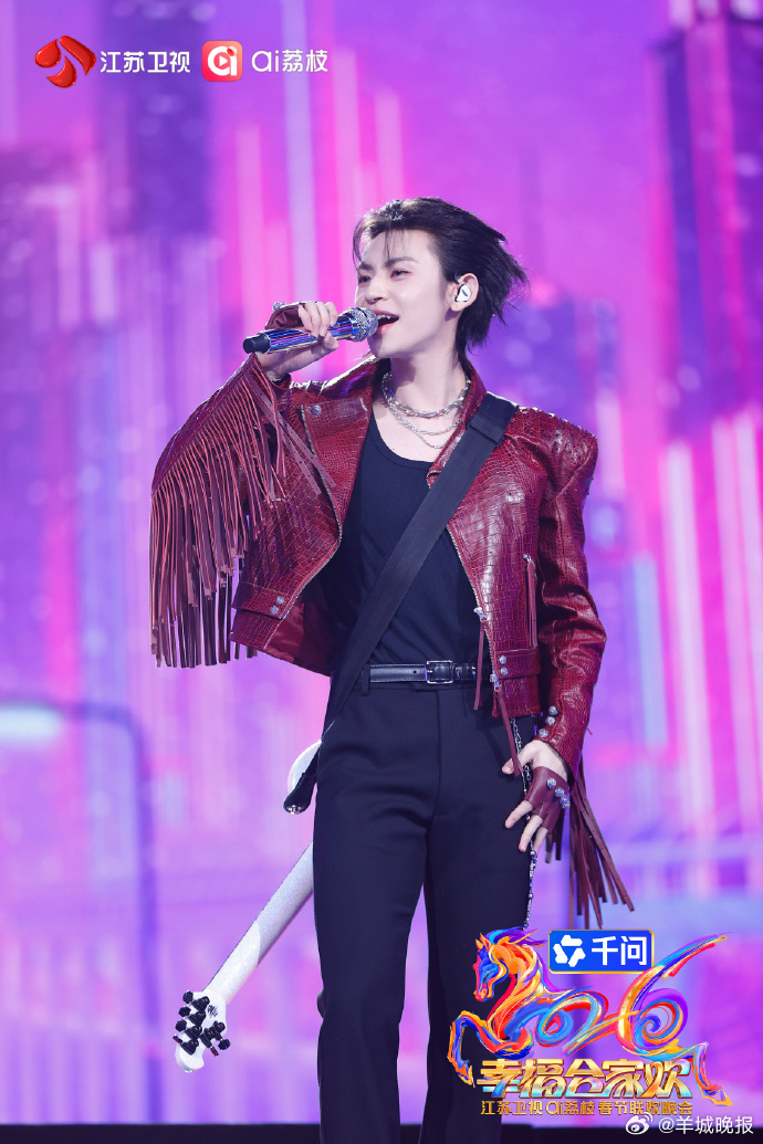 #小鬼喻言合唱双人舞声线太搭了#《双人舞》迸发双重惊喜；合音勾勒新年气象，互动中