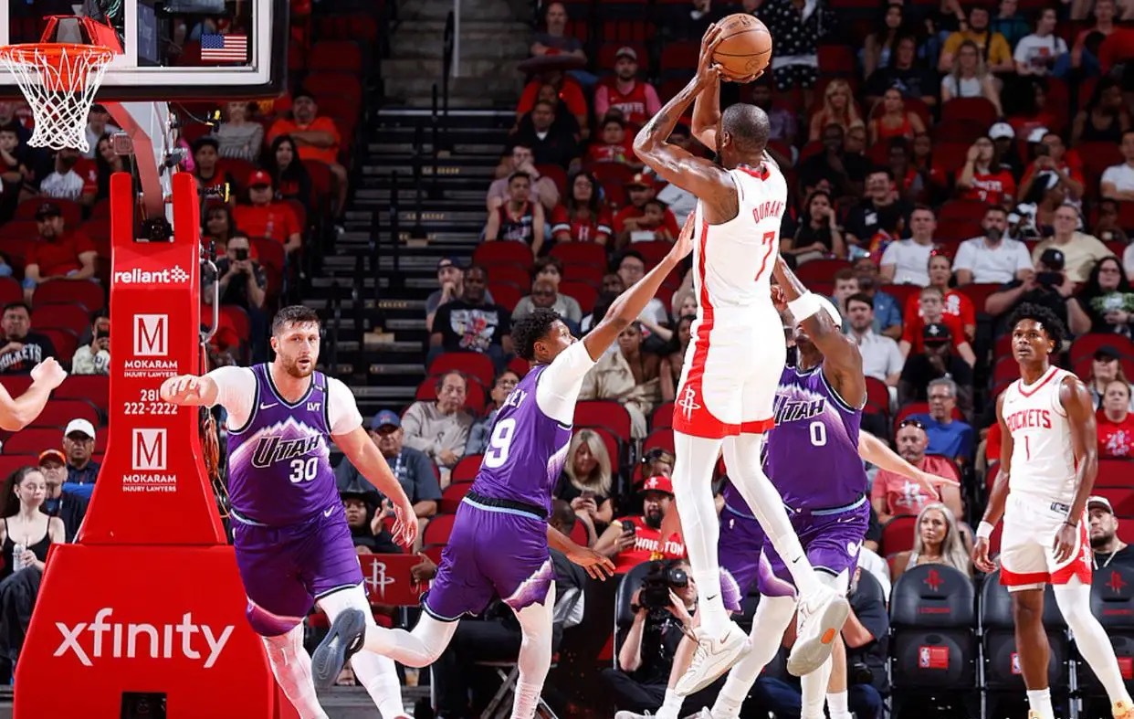 2K27中距离能力值榜出炉！亚历山大99、约基奇98、杜兰特97领跑。魔球时代把