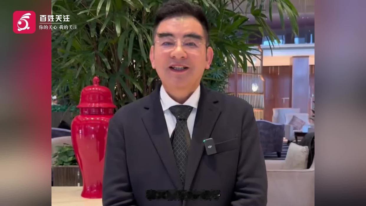 陈光标和李国庆这次太爷们了，特别是陈光标，他资助的方式太豪了！
为了帮助嫣然天使