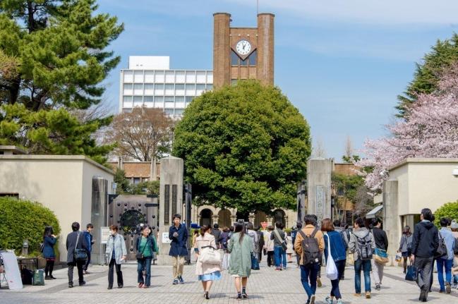 自讨苦吃！日媒：中国多所顶尖大学，已经停止向日本派遣交换生
 
5月8日至5月1