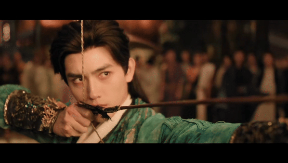 陈飞宇拉弓神图有了段胥拉弓名场面鲨疯了！陈飞宇银甲扮相又英气又惊艳，古装适配度1