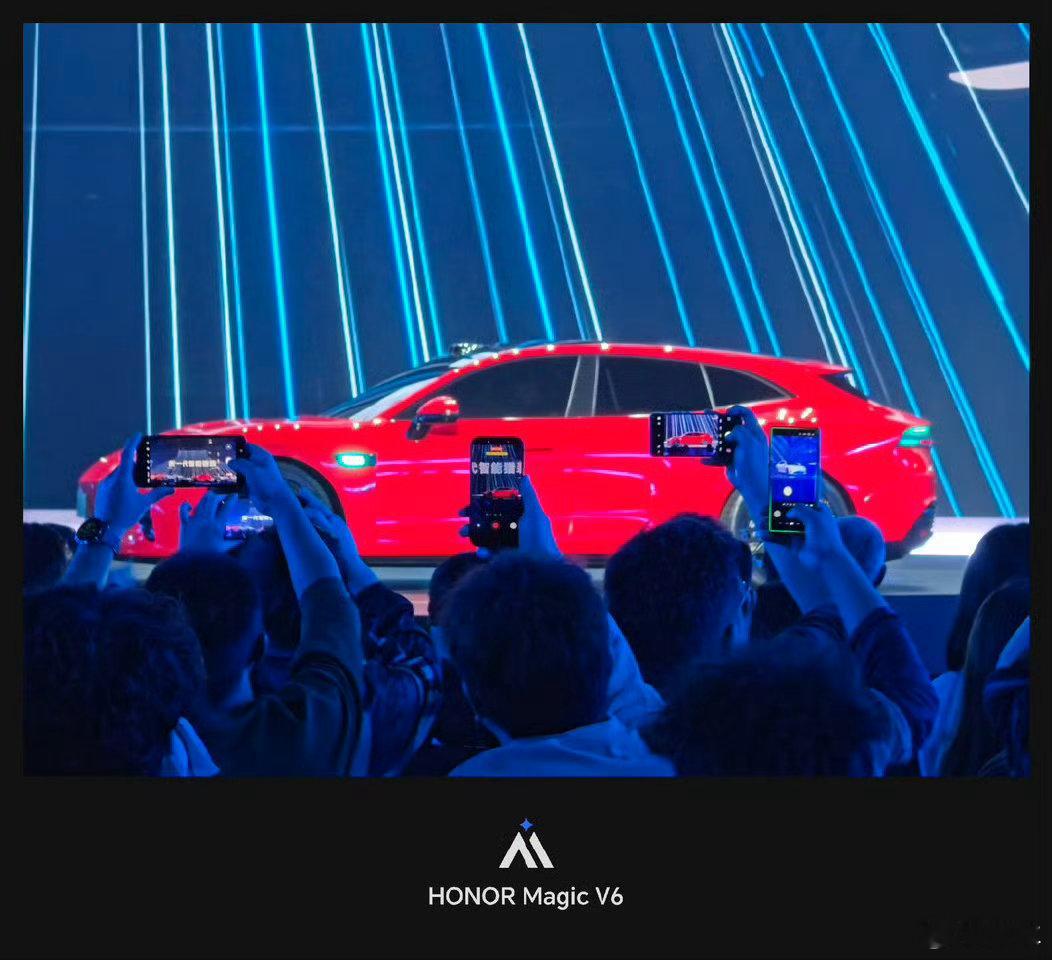 华为和广汽这波联手真的有点东西✨启境GT7这颜值直接戳中我了，猎装造型+百万级智