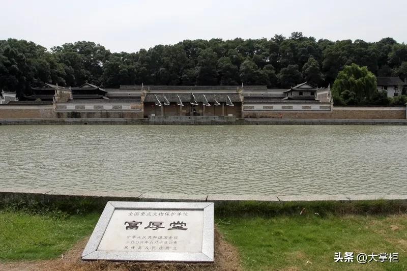 传承曾国藩家训，点亮现代人生！
在中华近代史里，曾国藩家训包含着丰富的智慧，对现