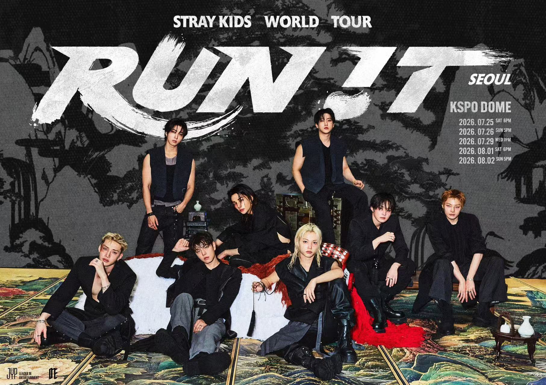 Stray Kids(스트레이 키즈)World Tour <RUN IT SE