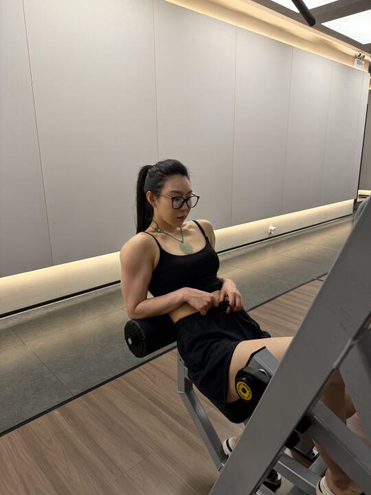 瓦达西肌肉女