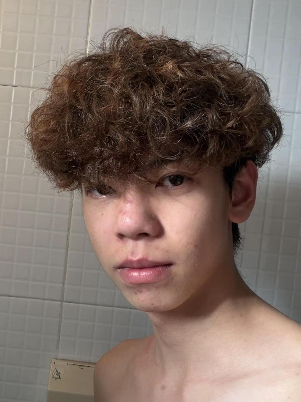 你行你也原相机素颜 原相机 卷毛 男高