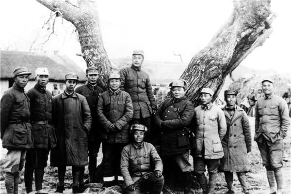 18 岁的团部文书，牺牲在反扫荡战斗中，崇明三烈村记住了他



1944 年 