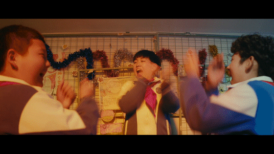 最适合寒假看的剧出现了 米小圈当中有着很多我们想象不到的有趣的故事的发生，甚至还