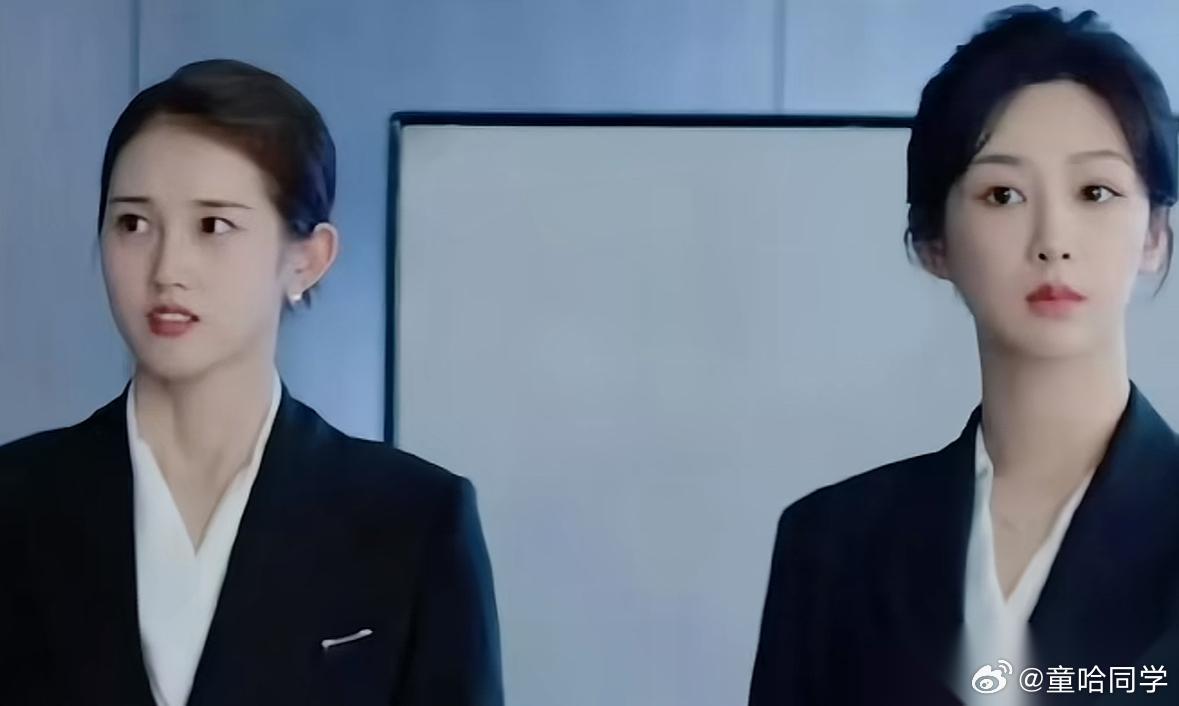 郭宇欣才半只脚踏进娱乐圈，就碰瓷了圈里的一堆女星。 《承欢记》里，她跟杨紫短暂同