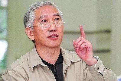 语出惊人？清华教授柳冠中厉声质问，振聋发聩！他曾说：“无人飞机、无人驾驶、无人商