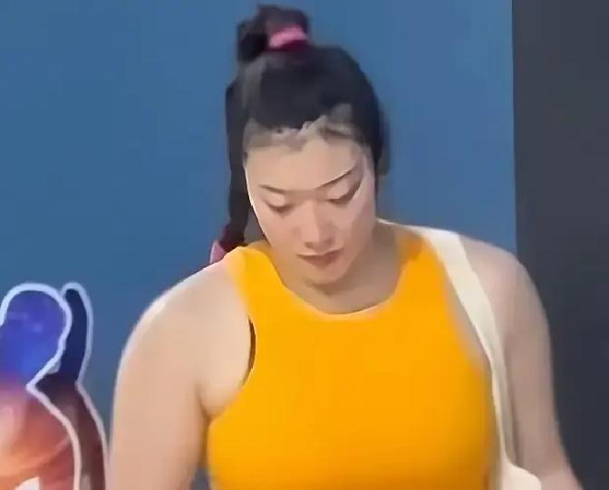 李梦终于开口了。

网上这些年没少给她贴标签，说她球技不行，说她私生活乱，还把国