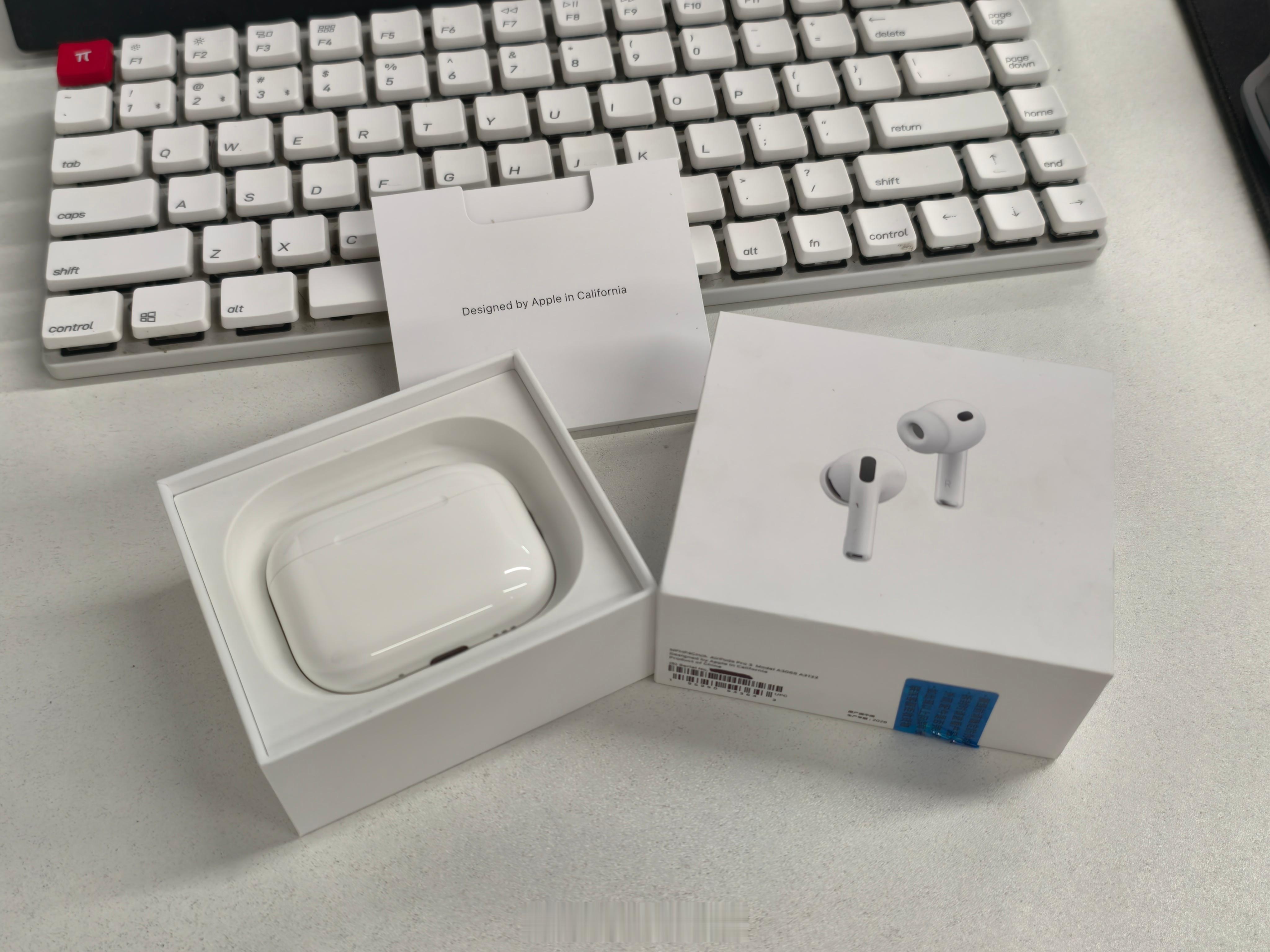 Apple 发布会之后消费了一个 AirPods Pro 3。发布会上看到 Ai