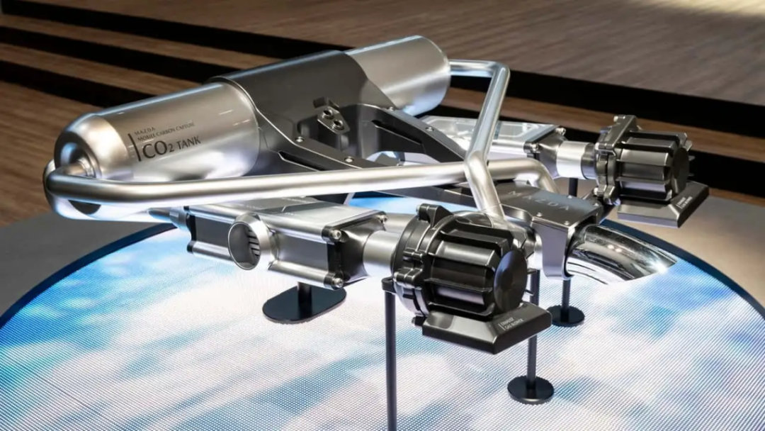 车市热门[超话] 当日本车企对纯电路线普遍保持谨慎态度之际，马自达正通过一项突破