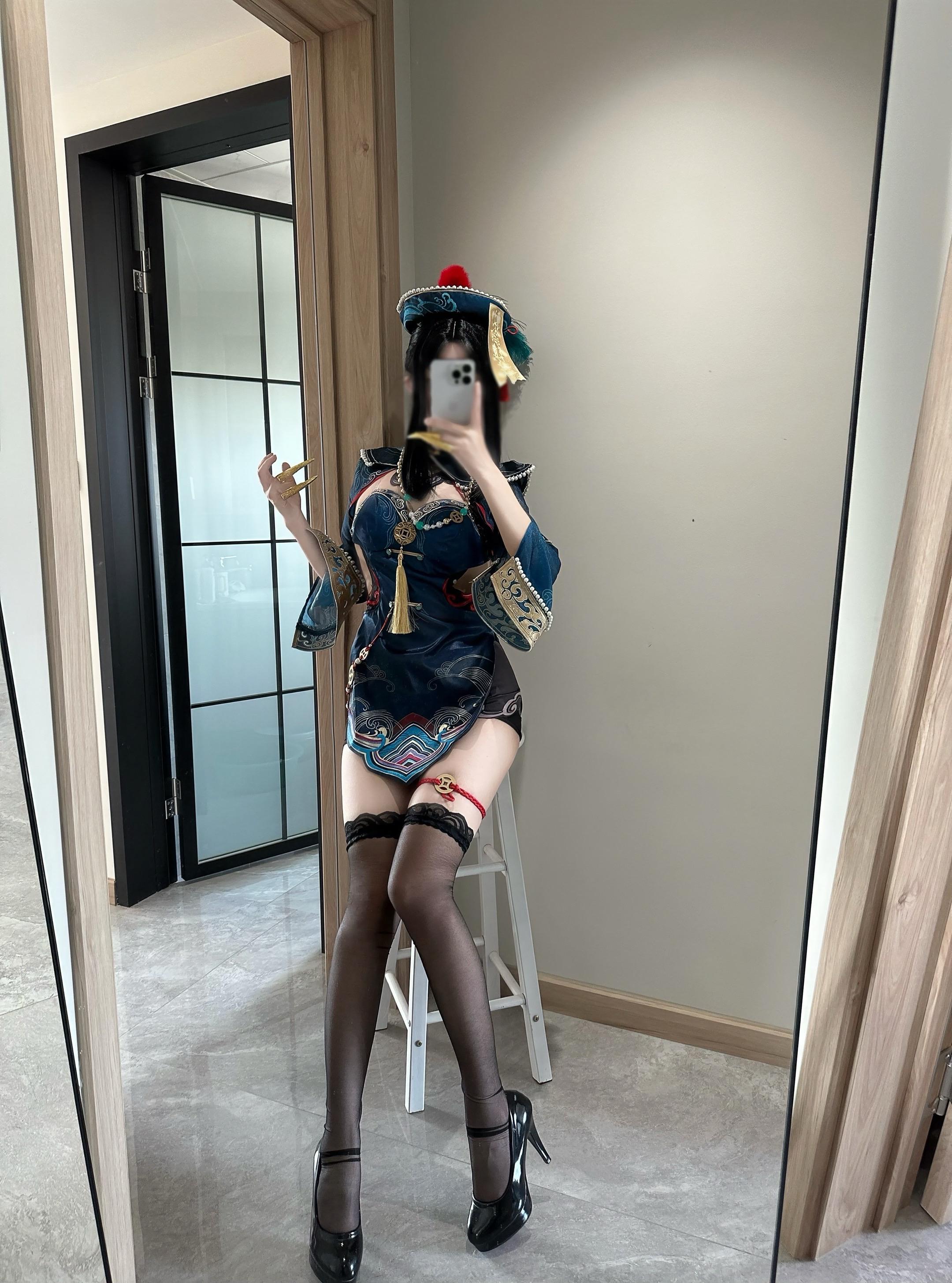 道行太浅 师兄。
