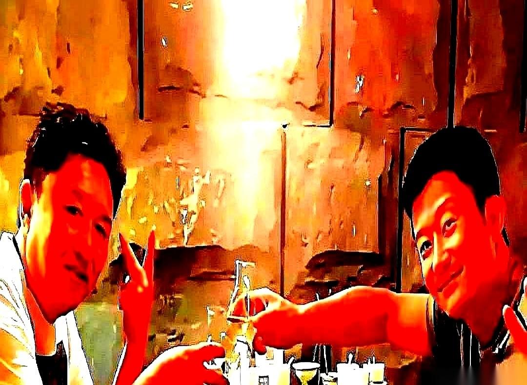 吴京那个电话拨过去的时候，《战狼2》的票房已经冲破了56个亿。
他清了清嗓子，对