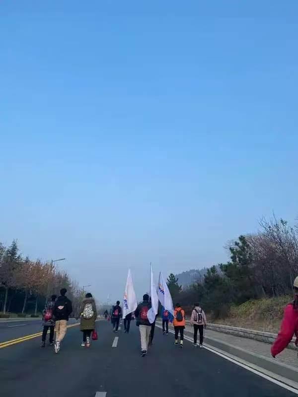 全国徒步联动日主会场定在哈尔滨了，5月16日上午9点正式鸣枪开步。全程11公里路