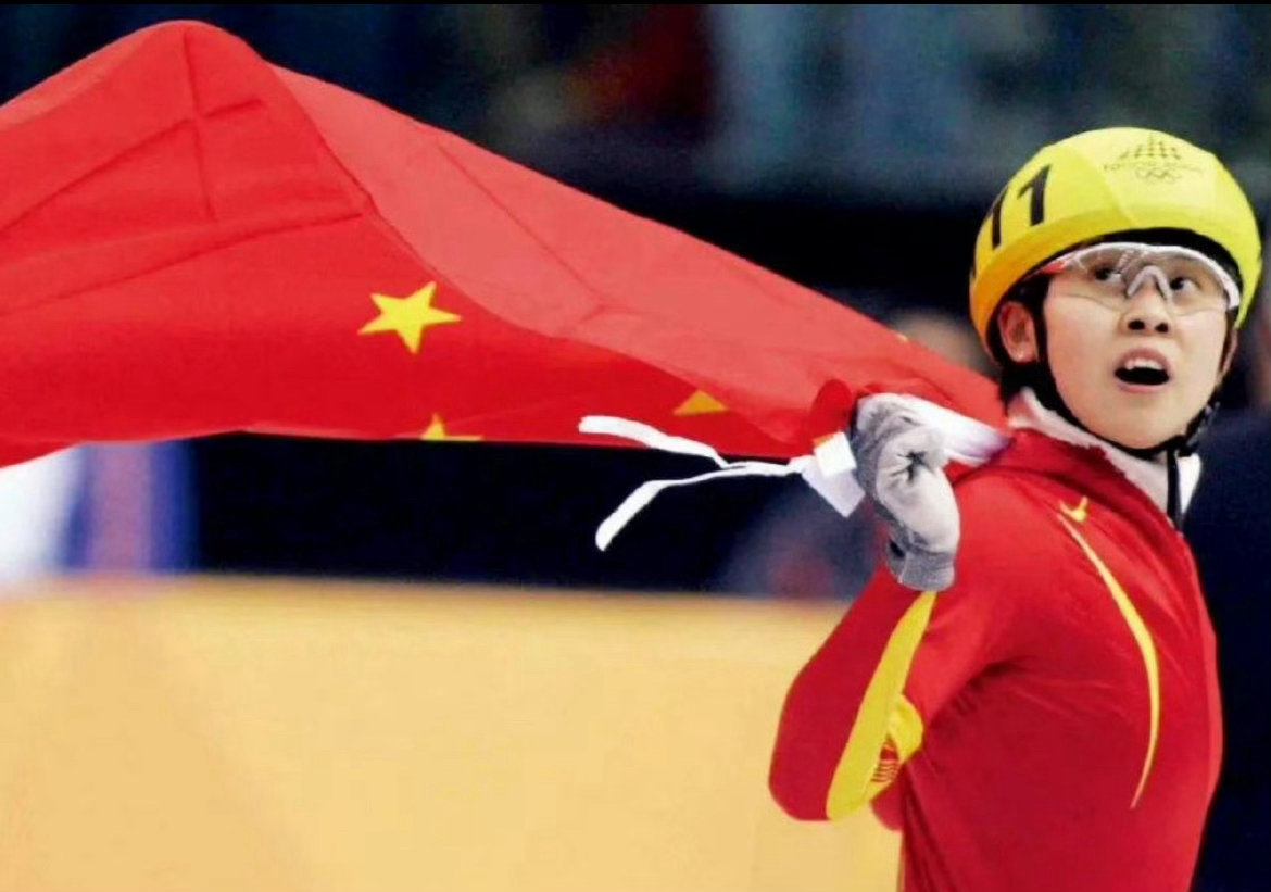 王濛公司员工多为退役运动员引热议，冠军荣光之外，无名运动员的困境该被看见近日，王