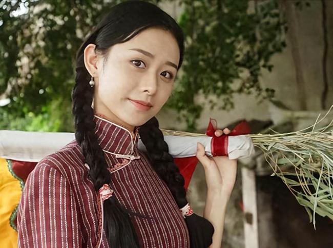 丢人丢到全亚洲，马来西亚媒体都来嘲讽新加坡：反应这么大干嘛？

这事的导火索，是