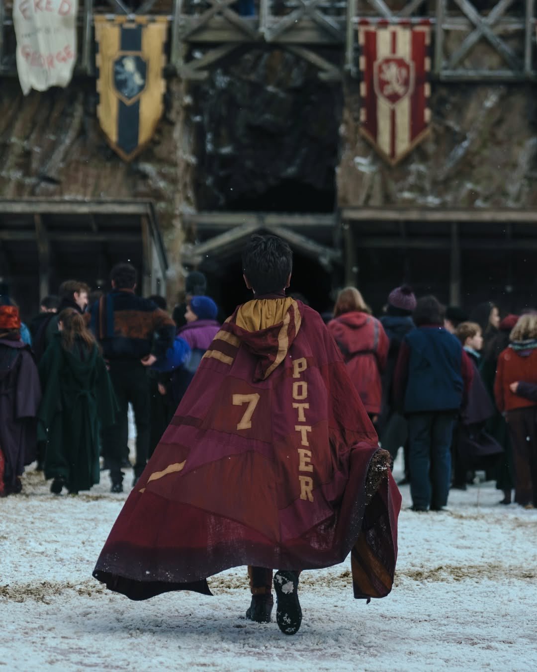HBO Max 今年艾美奖提名122项，直接登顶。明年剧版《哈利·波特》也要来争