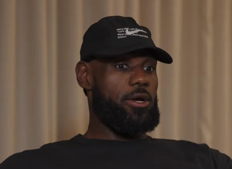 詹姆斯：当时不知道我成为历史胜场最多球员&我对此心存感激
04月08日讯 体育界