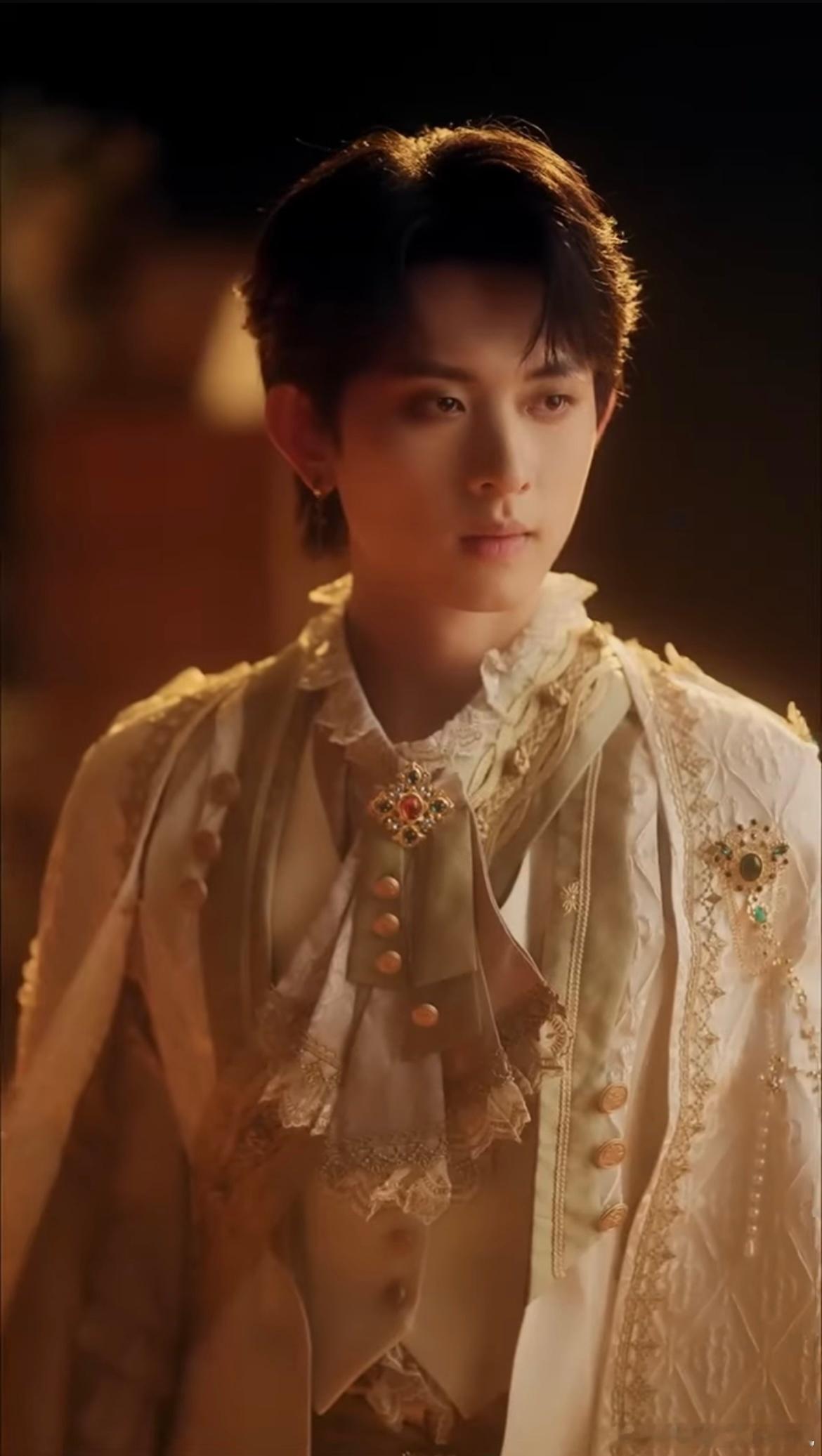 陈添祥 🍊陈添祥格林童话 格林童话好看！目前原速看到一半，不舍得拉快进，像美食