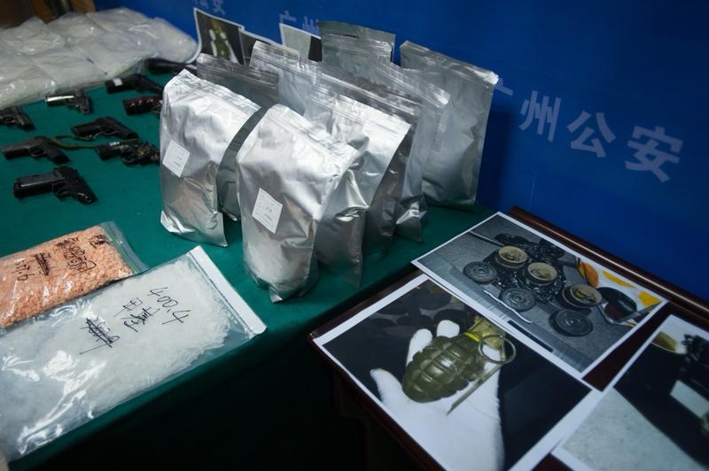 2025年3月，江苏淮安的冯某以为发现了“商机”。他得知兽用麻醉剂替来他明被当新