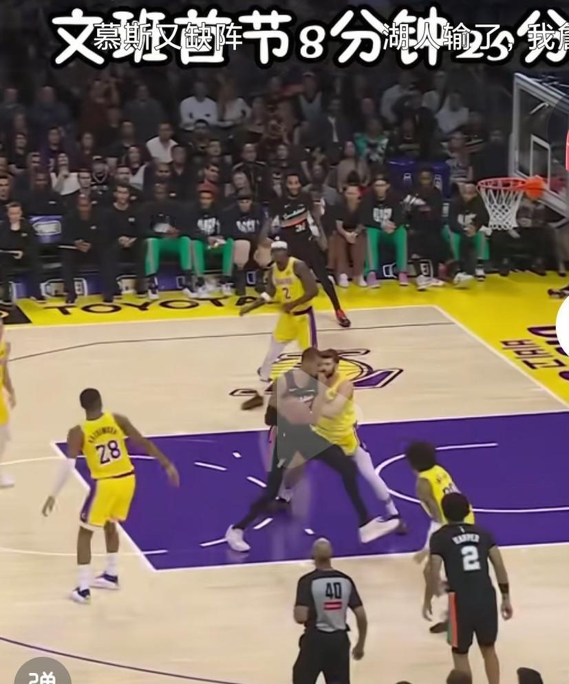 这文班亚马真的是太变态了啊，这真是妥妥的超级巨星啊，这么打都是降维打击啊，这么高