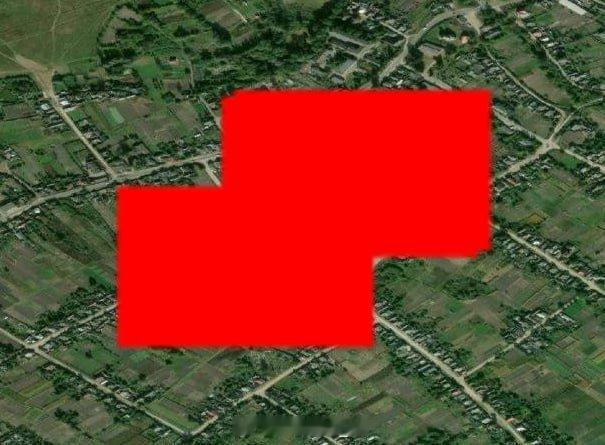 卫星火灾监测系统显示，乌克兰苏梅州的一处工业仓库昨晚遭到俄军自杀式无人机袭击而起