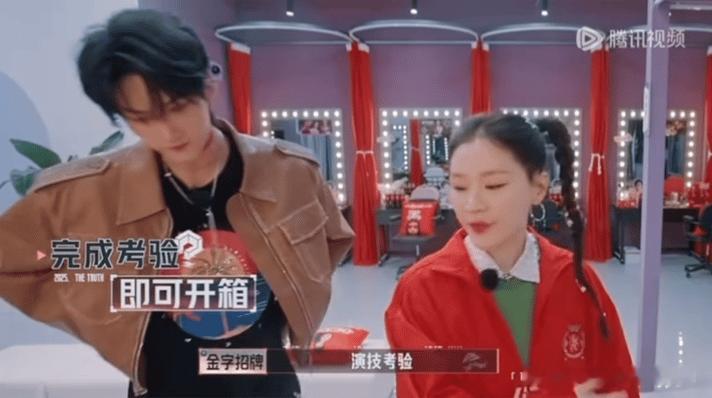 刘宇宁金靖玩转可乐人设 好好好开推又有新名场面了，谁懂刘宇宁金靖一起表演的含金量