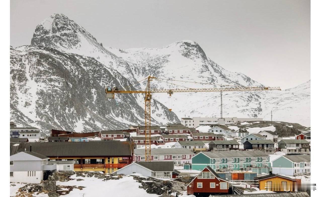 聊胜于无：瑞典与挪威数名军人赴格陵兰参加军演

1月14日，瑞典首相克里斯特松在