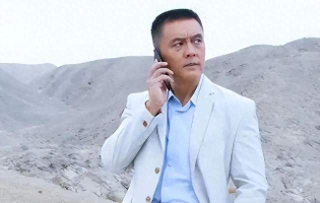 常戎：我这辈子最正确的决定，就是和王菁华分手，娶小17岁的张远