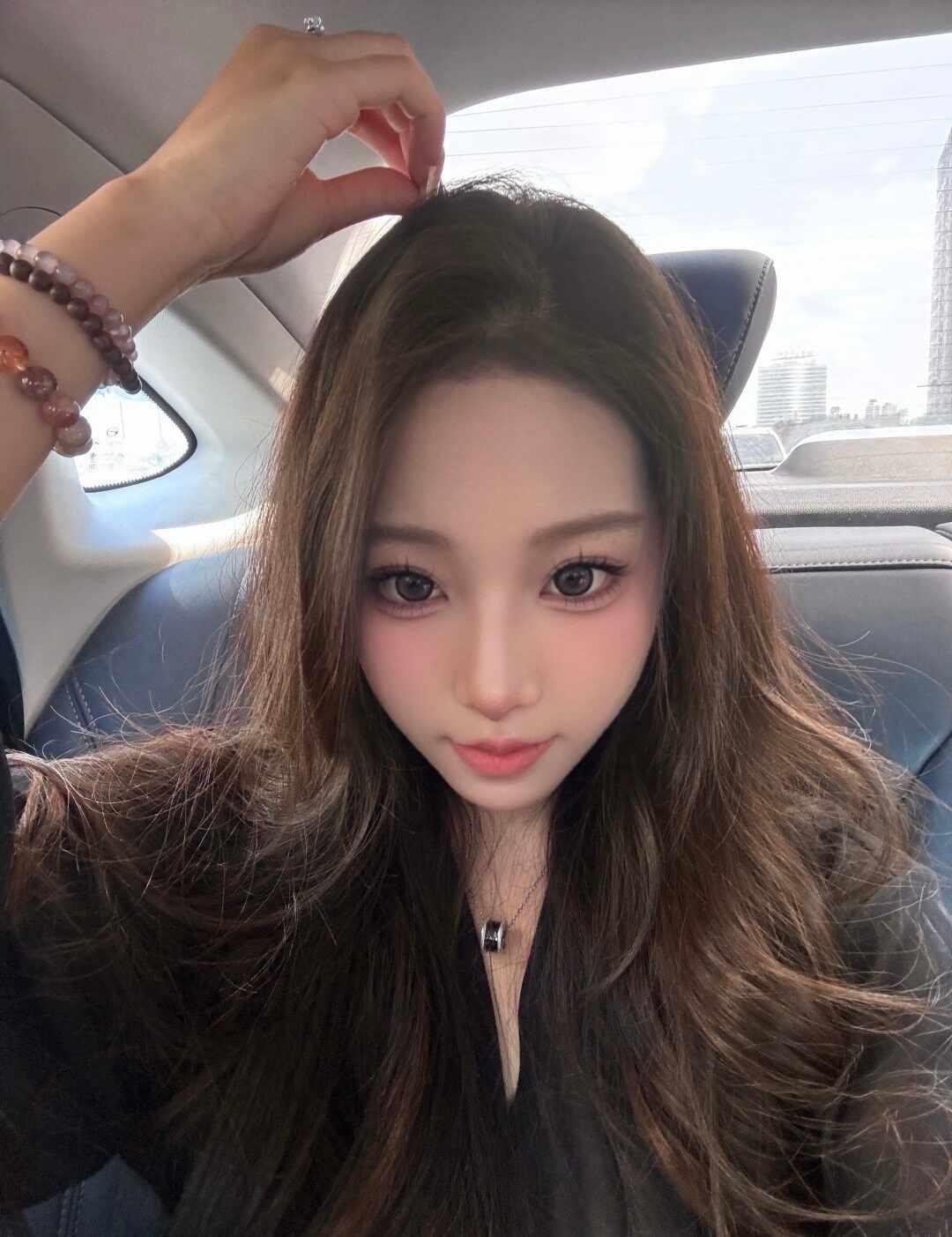 06 一个人 在石家庄
不必质疑我的工作 这只是我谋生的手段 不是最初的我总是一