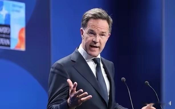 北约秘书长又拿中国说事儿了，说我们是俄罗斯的