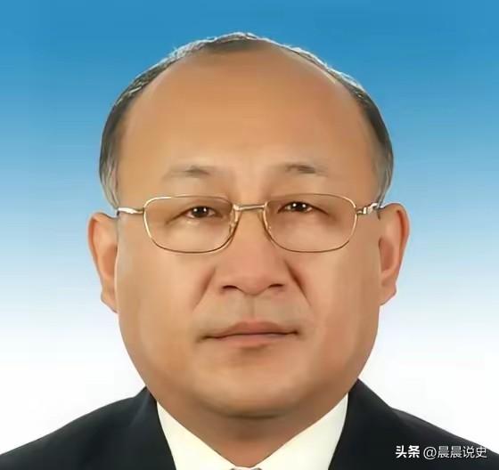 江西省检察院，原反贪局长，邱利，走了。不是倒在某个大案的调查现场，也不是因为一封