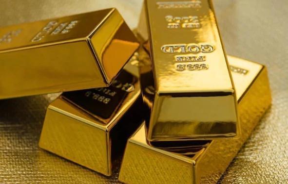 黄金为什么大跌？未来还能不能买？
 
6月26日，国际金价跌破4000美元/盎司